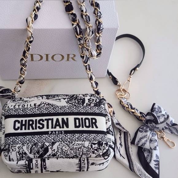 Dior GWP Crossbody Bag w/two straps - Picture 1 of 6